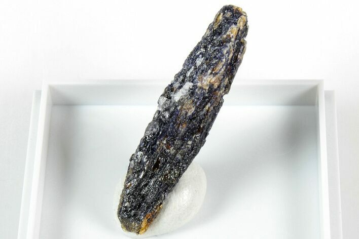 Yoderite and Kyanite Crystal - Mautia Hill, Tanzania #317029